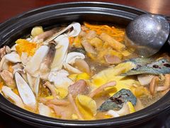 -菌之家·专业纯野生菌火锅·特色炒菌