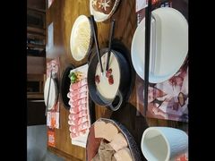 -呷哺呷哺(松江开元店)