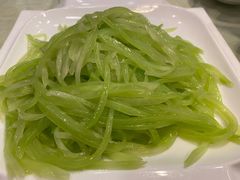 清炒莴笋丝-东四民芳餐厅(世茂工三店)
