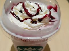 夏莓奶冻星冰乐-星巴克臻选(郑州国贸360广场店)
