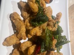 薄荷炸小酥肉-云海肴云南菜·蒸汽石锅鱼(青岛万象城店)