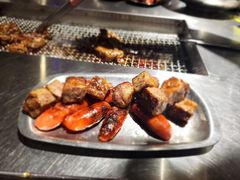 -马路牙子烧烤音乐酒馆(望京店)