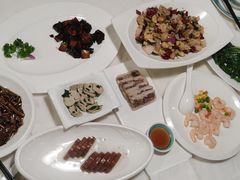 -梅龙镇酒家(南京西路总店)