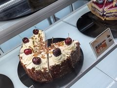 -卷们·现制生日蛋糕·蓝风车动物奶油(金源店)