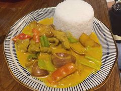咖喱薯仔焖牛肉饭-大四喜茶餐厅(井岸店)