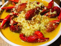 -叶派龙虾•招牌香辣蟹·海鲜(中海国际店)