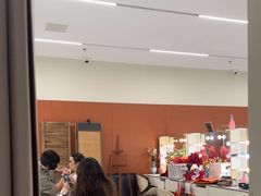 -HIMO海马体照相馆(上海华润CP静安店)