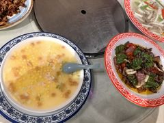 -牟记江湖重庆地标特色菜鱼蛋海鲜羊蝎子(巴南区黑金冠十多年好店)