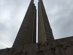 -唐山抗震纪念碑广场