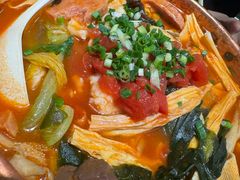 -成都你六姐·牛肉冒菜(信泰中心商场店)