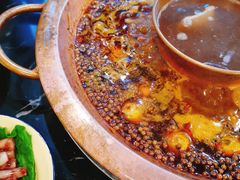 -巴隆门重庆老火锅(太湖路店)