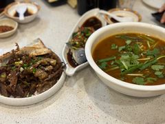 -浮何烤铺(桐梓林店)