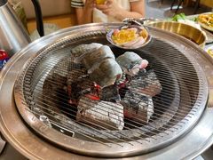 金牌鳗鱼半条-围炉肉舍•炭烤活鳗•丹东海鲜烤肉(步行街店)