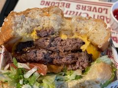 -The Habit Burger Grill 哈比特汉堡(复兴soho店)