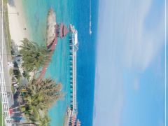 -蜈支洲岛珊瑚酒店临海阁中餐厅