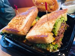 -The Habit Burger Grill 哈比特汉堡(复兴soho店)