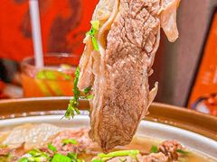 -炆艺乳鸽·煲仔饭大排档(望京来广营店)