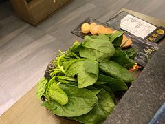 菠菜-湊湊火锅·茶憩(打浦桥日月光店)