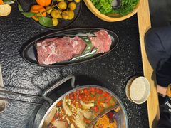 -鹿鸣山草本茶香火锅(园西路店)