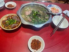 -谢老五跷脚牛肉·非遗传承店