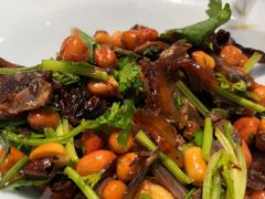 -香山湖家家宴(中山陵店)