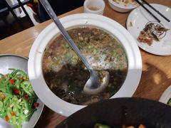 -聚鑫朋酸菜肥肠(文艺路口店)
