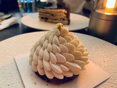 猫山王榴莲芝士-玲婧胡同·生日蛋糕·餐厅(嘉里城店)