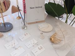 -nana showroom娜娜家服装店
