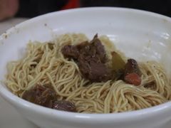 牛腩干拌面-阿阳牛腩腌面店