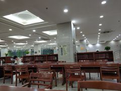 -武汉大学图书馆·文理学部总馆