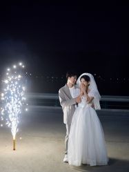 -都市丽人婚纱摄影