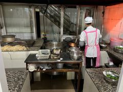 -正宗杨记普洱酸醋米线(总店)