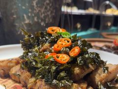 -头上红煨盐鸡·非遗院子餐厅