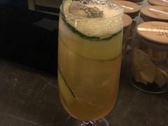 -TZ House音乐现场(来福士中心店)