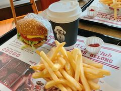-The Habit Burger Grill 哈比特汉堡(复兴soho店)