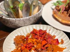 魔鬼辣酸爽炸鸡-Brut Eatery悦璞食堂(建国东路店)