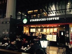 -星巴克(南京南站北夹层店)