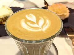 -潮一不贰·法式甜品·生日蛋糕·西式简餐(外滩店)