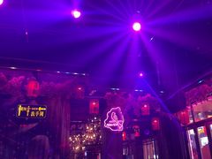-喜鹊音乐酒馆(西街店)