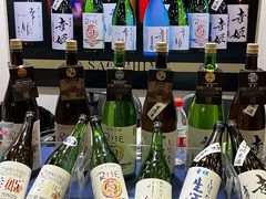 -上海跨国采购会展中心