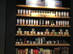 零售区-星巴克(西安机场1店T3到达店)