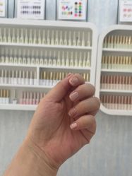 -赢韵美甲美睫瑞士净斑中心
