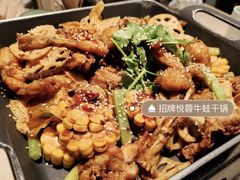 -精悦蓉(松江万达广场店)