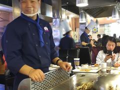 -利昂法式铁板主题餐厅(新奥购物中心店)