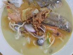 -面道赞宁海海鲜面(迎凤街店)