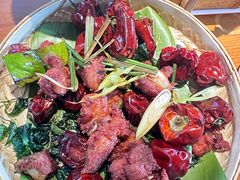 -菌自由丨野生菌火锅特色庭院餐厅(丽江古城店)