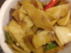 -一两饭川味素食餐厅