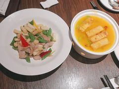 -港丽餐厅(正大店)