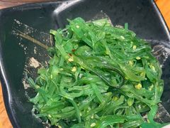 裙带菜-馋三尺蟹粉小笼(人民广场店)