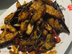 -大胡同天津菜·海肠捞饭·津门皮皮虾锅贴一绝(西姜井店)